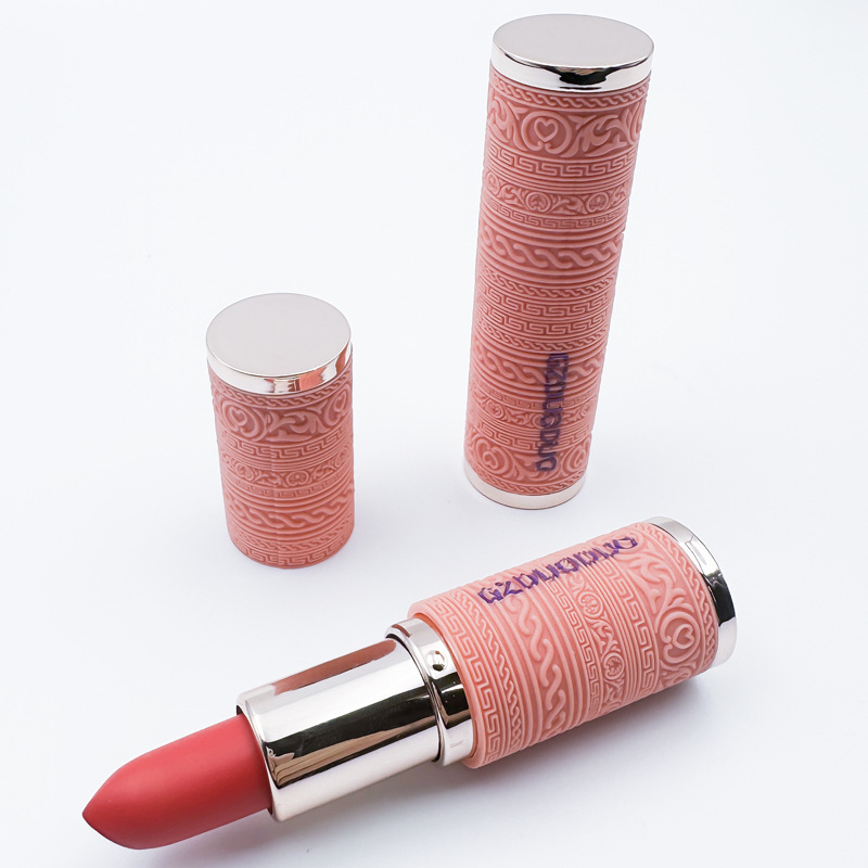 Cross-border OEM/ODM Lipstick Manufacturing Services Matte Velvet Moisturizing Lipsticks Embossed Texture Pearly Finish Custom