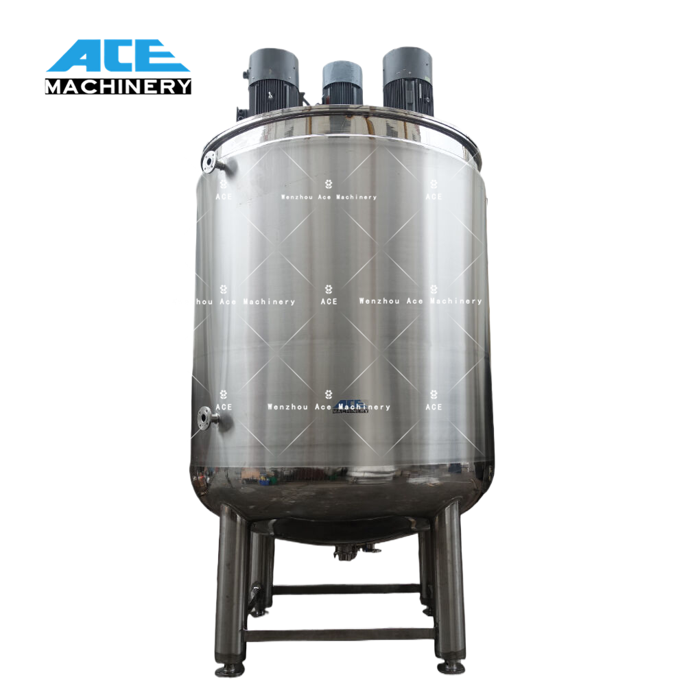 10000-Liter Steam Heating With Three Mixers